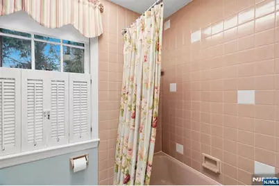 97 Harding Road, Glen Rock, NJ 07452 - Photo 19