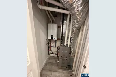 474 10th Avenue 303 #303, Paterson, NJ 07514 - Photo 7