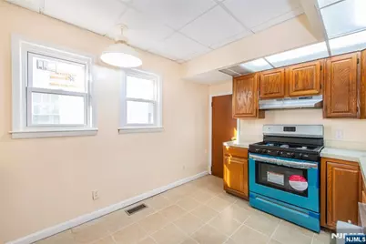 479 Centre Street, Nutley, NJ 07110 - Photo 21