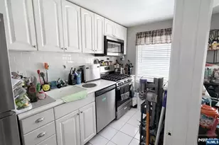 118 Darwin Ave 30, Rutherford, NJ 07070 - Photo 3