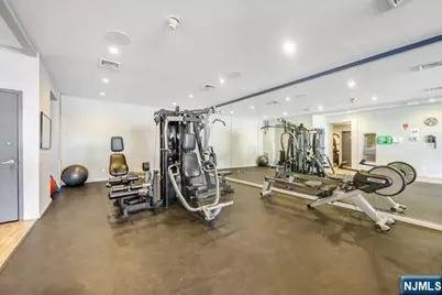 1055 River Road 814 #814, Edgewater, NJ 07020 - Photo 25