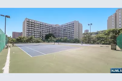 1055 River Road 814 #814, Edgewater, NJ 07020 - Photo 27