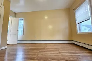 59 Robinson Street 1R, Teaneck Township, NJ 07666 - Photo 5