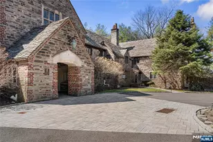 1 Byrne Ln 10, Tenafly, NJ 07670 - Photo 17