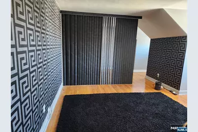 490 Beverly Road B6 #B6, Teaneck Township, NJ 07666 - Photo 3