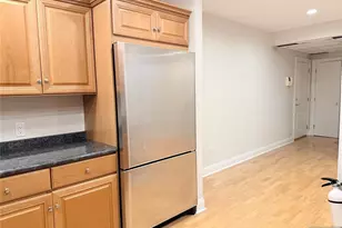 3104 Rio Vista Dr 3104, Mahwah, NJ 07430 - Photo 7