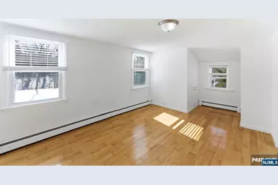 549 Ewing Avenue, Franklin Lakes, NJ 07417 - Photo 15