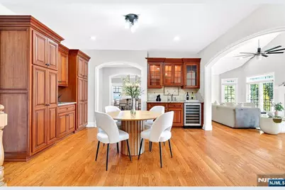 125 E Gramercy Place, Glen Rock, NJ 07452 - Photo 13