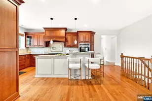 125 E Gramercy Pl, Glen Rock, NJ 07452 - Photo 15