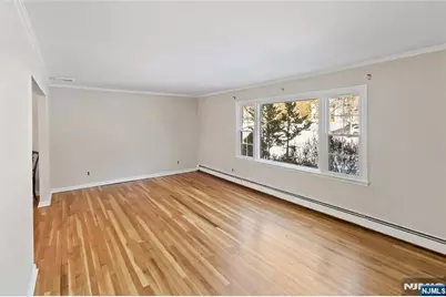 18 Kings Court, Woodcliff Lake, NJ 07677 - Photo 21