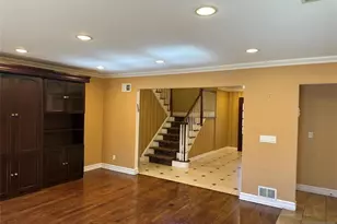 506 Sunderland Rd, Teaneck Township, NJ 07666 - Photo 5