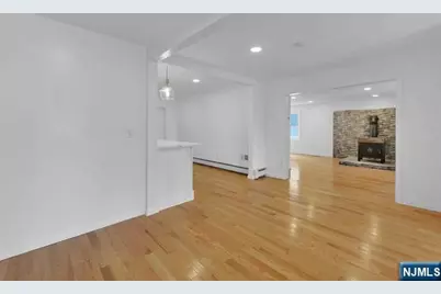 25 Allen Street, Cresskill, NJ 07626 - Photo 5