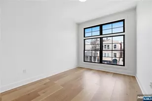 194 Cambridge 2, Jersey City, NJ 07307 - Photo 17