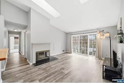 130 Raintree Lane, Mahwah, NJ 07430 - Photo 1
