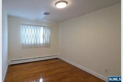 135 Franklin Street, Little Ferry, NJ 07643 - Photo 17