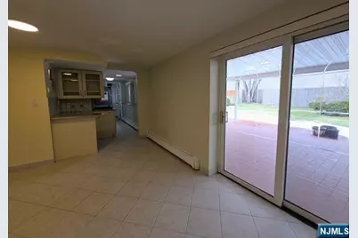 135 Franklin Street, Little Ferry, NJ 07643 - Photo 31