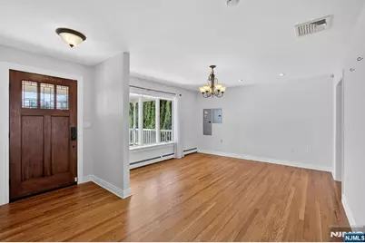 33 Georgia Drive, Wayne, NJ 07470 - Photo 3