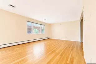 274 Seton Hall Dr, Paramus, NJ 07652 - Photo 7