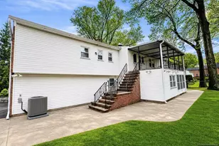 274 Seton Hall Dr, Paramus, NJ 07652 - Photo 23