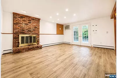 274 Seton Hall Drive, Paramus, NJ 07652 - Photo 15