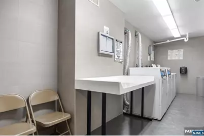 2100 Linwood 17N #17N, Fort Lee, NJ 07024 - Photo 21
