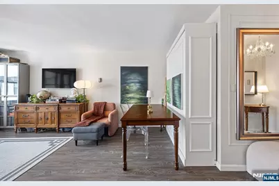 2100 Linwood 17N #17N, Fort Lee, NJ 07024 - Photo 11