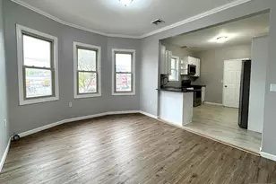 308 Milburn Ave 2nd Fl, Lyndhurst Township, NJ 07071 - Photo 3