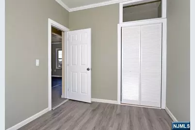 308 Milburn Avenue 2nd Fl #2nd FL, Lyndhurst Township, NJ 07071 - Photo 13