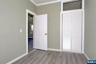 308 Milburn Ave 2nd Fl, Lyndhurst Township, NJ 07071 - Photo 13