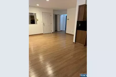 385 Midland Avenue 4 #4, Garfield, NJ 07026 - Photo 3