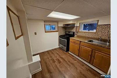 246 9th Street, Newark, NJ 07107 - Photo 31