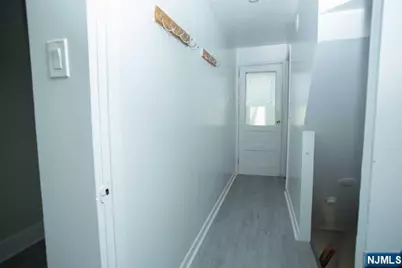 35 East Place, Lodi, NJ 07644 - Photo 17