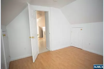 35 East Place, Lodi, NJ 07644 - Photo 23