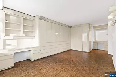 3 Horizon G-11 #G-11, Fort Lee, NJ 07024 - Photo 13