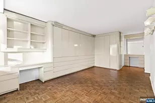 3 Horizon G-11, Fort Lee, NJ 07024 - Photo 13