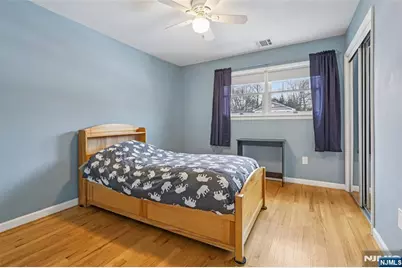 303 Pershing Avenue, Ridgewood, NJ 07450 - Photo 19