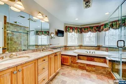 19 Woodshire Terrace, Montville Township, NJ 07082 - Photo 25