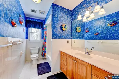 19 Woodshire Terrace, Montville Township, NJ 07082 - Photo 31