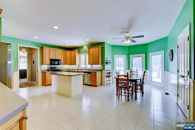 19 Woodshire Terrace, Montville Township, NJ 07082 - Photo 11