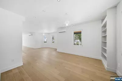 75 Highwood Avenue, Tenafly, NJ 07670 - Photo 9