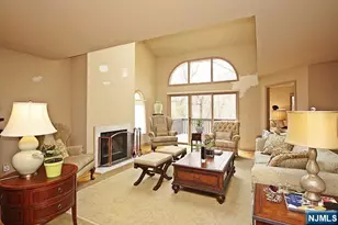 340 French Ct, Teaneck Township, NJ 07666 - Photo 7