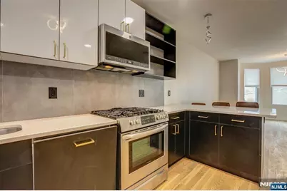 623 38th Street, Union City, NJ 07087 - Photo 11