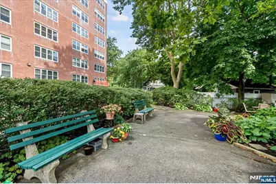926 Bloomfield 5E #5E, Glen Ridge, NJ 07028 - Photo 19