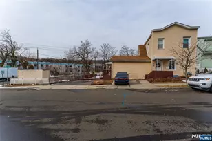 28 Butler St, Clifton, NJ 07011 - Photo 27