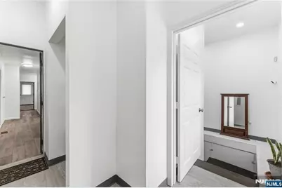 28 Butler Street, Clifton, NJ 07011 - Photo 11