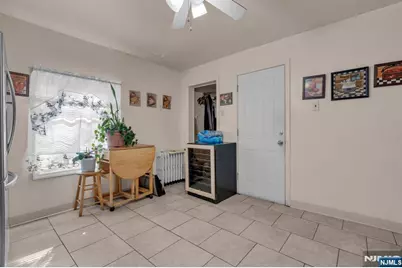 128 Arlington Avenue, East Orange, NJ 07018 - Photo 9