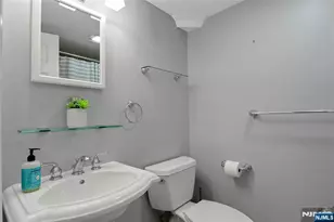 8 Edgewood Ave, Wyckoff Township, NJ 07481 - Photo 35