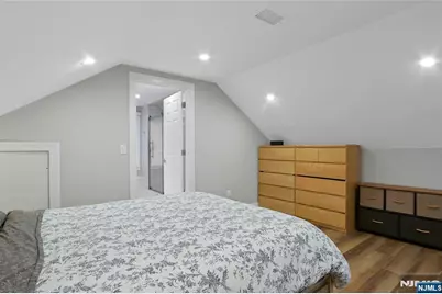 8 Edgewood Avenue, Wyckoff Township, NJ 07481 - Photo 23