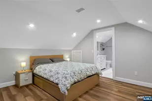 8 Edgewood Ave, Wyckoff Township, NJ 07481 - Photo 17