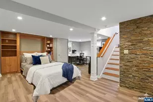 8 Edgewood Ave, Wyckoff Township, NJ 07481 - Photo 33